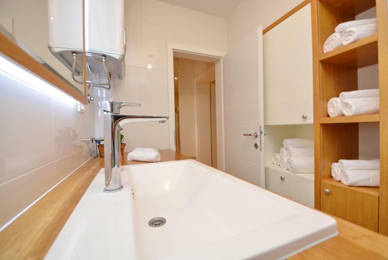 Spacious Premium Apt Lipotica With Oldtown View - Have A Memorable Holiday Zadar Exterior foto